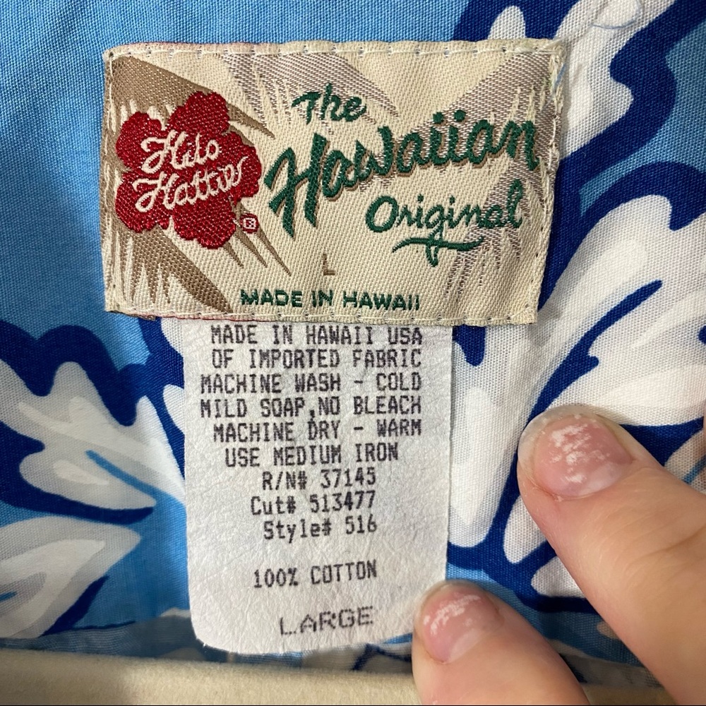Vintage Hilo Hattie Hawaiian Shirt - Picture 8 of 8